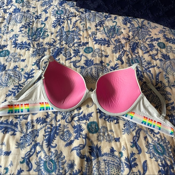 Victoria’s Secret Pink rainbow bra - Picture 3 of 5